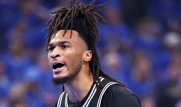 中超视频直播-卡斯尔：希望赢下每一场比赛 但很快就把NBA杯的失利抛在脑后|圣安东尼奥马刺队|斯蒂芬-卡斯尔|纽约尼克斯队|马刺|裁判_新浪体育_新浪新闻