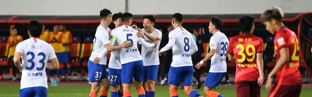 中超直播-【争冠组前瞻】京鲁迎第500场中超 海港亚泰欲追分